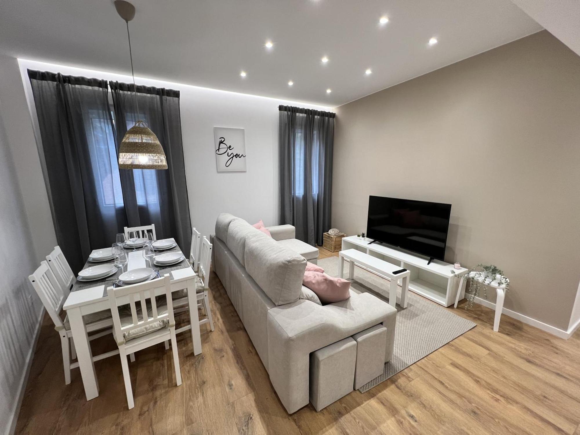 Apartamenticos Plaza Las Armas III Saragosse Extérieur photo