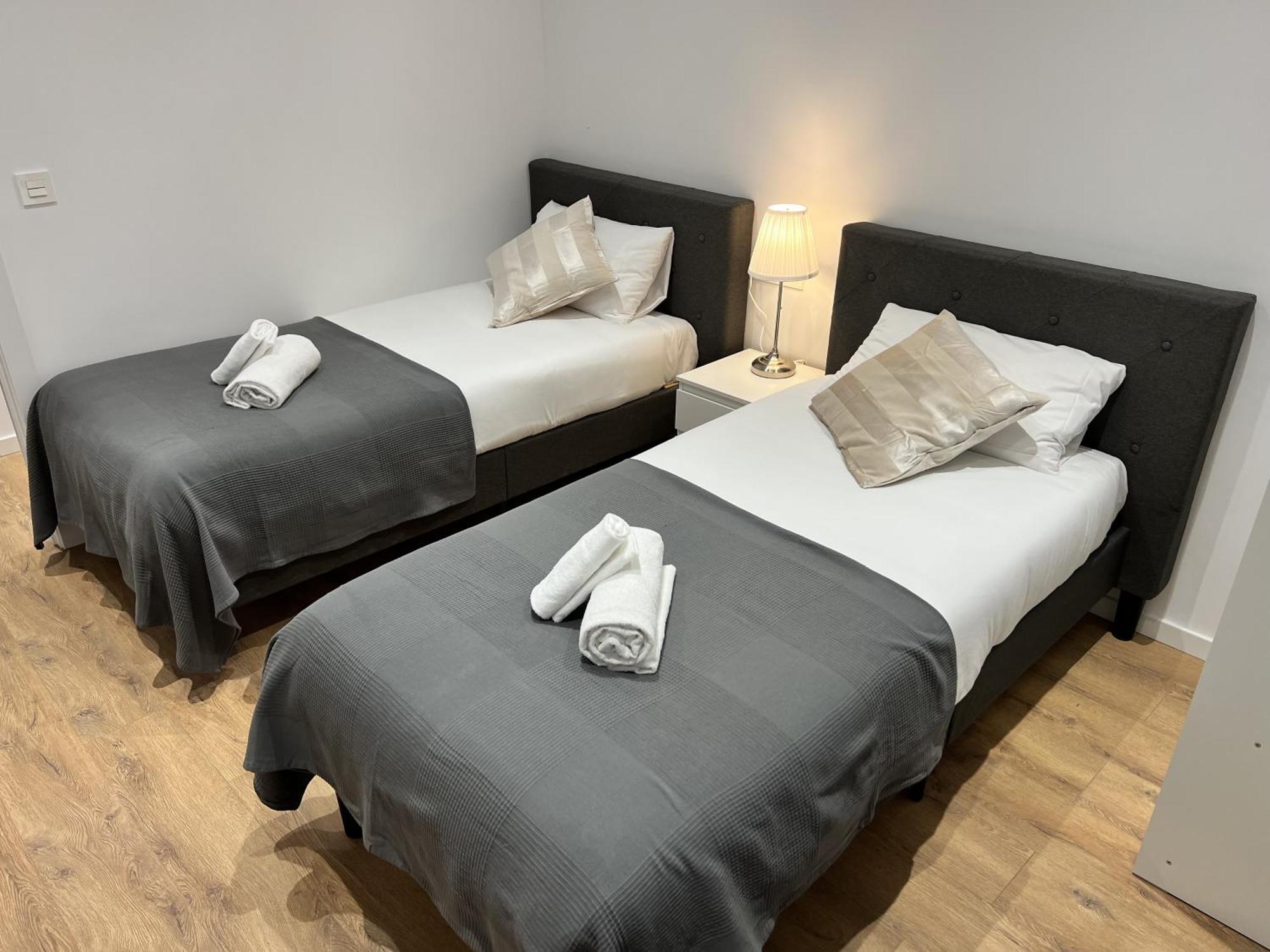 Apartamenticos Plaza Las Armas III Saragosse Extérieur photo